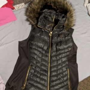 EUC Michael Kors VEST size LARGE